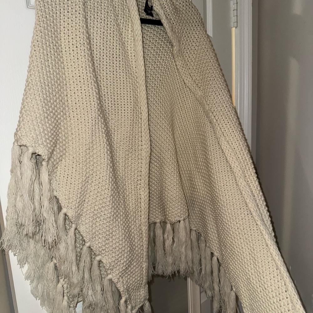 Cream Knit Fringe Wrap